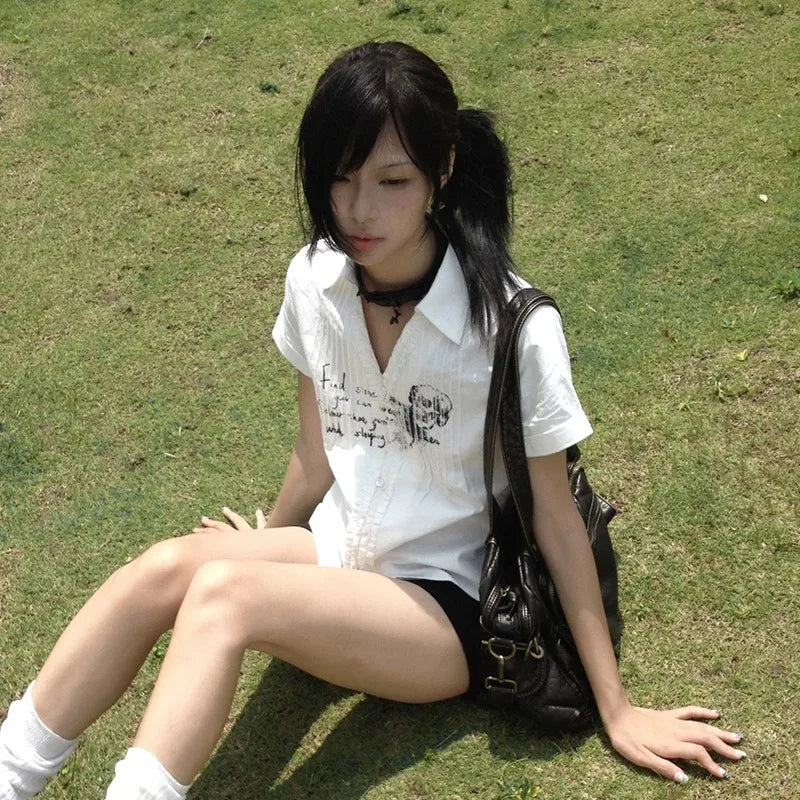 Aesthetic Skull Print T-Shirt