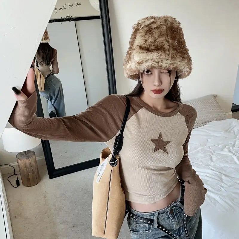 Deeptown Vintage Star Brown Crop Top