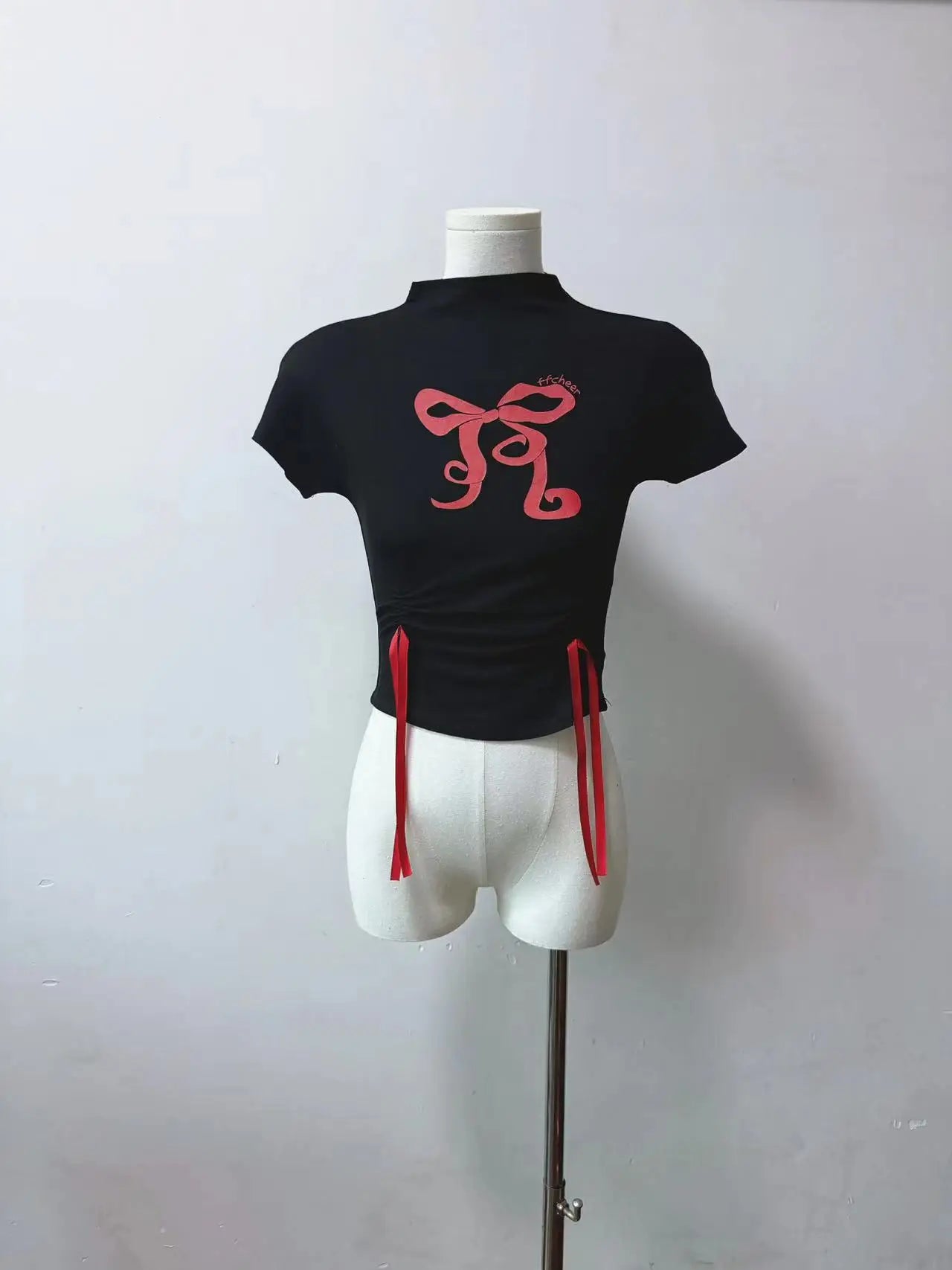Bow Print T-Shirt